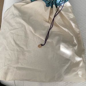 ‘All T’ Tory Burch Logo Hobo leather handbag